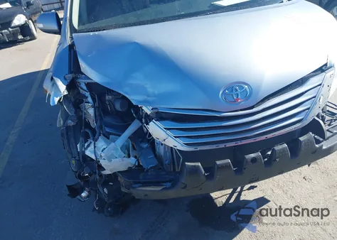 2015 Toyota Sienna Limited Premium 7 Passenger from USA, damaged, VIN 5TDDK3DC4FS096125